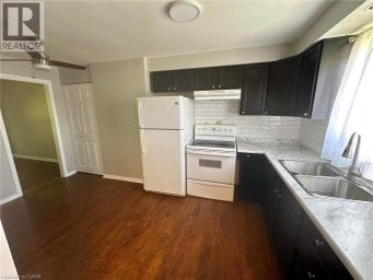 165 GREEN VALLEY Drive Unit# 72 Kitchener Ontario photo 4