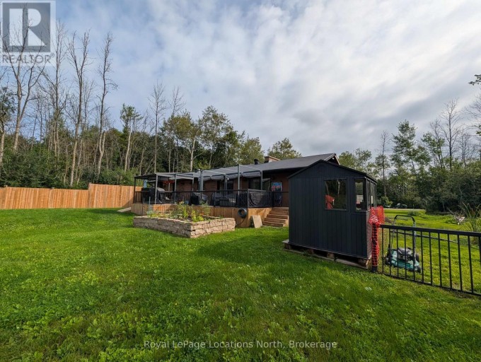 252 LYONS COURT, Wasaga Beach, Ontario, L9Z1V1