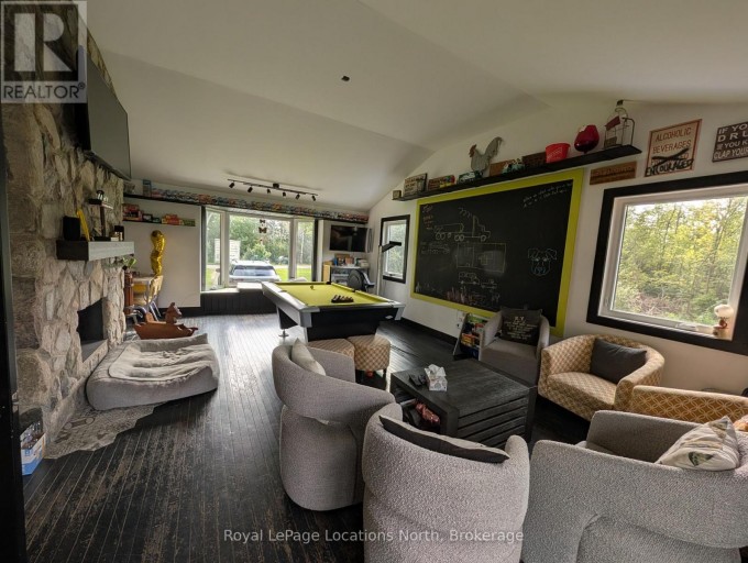 252 LYONS COURT, Wasaga Beach, Ontario, L9Z1V1