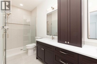 561 Malahat Green W Lethbridge Alberta photo 15