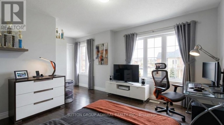 1 CITRINE DRIVE, Bradford West Gwillimbury (Bradford), Ontario, L3Z0T5