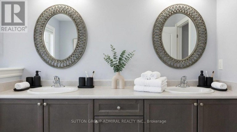 1 CITRINE DRIVE, Bradford West Gwillimbury (Bradford), Ontario, L3Z0T5