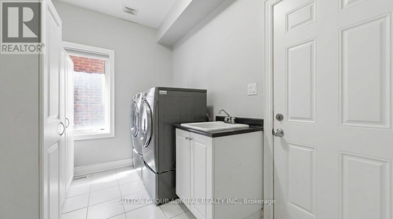 1 CITRINE DRIVE, Bradford West Gwillimbury (Bradford), Ontario, L3Z0T5
