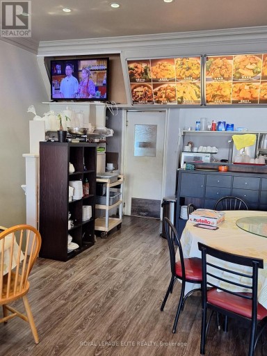 8 WASHINGTON STREET, Markham (Old Markham Village), Ontario, L3P2R2
