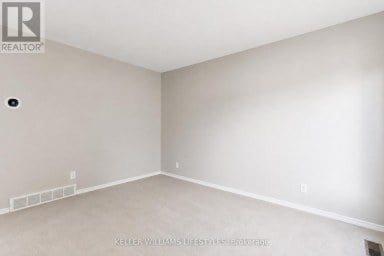 129 CULVER CRESCENT London East (East H) Ontario photo 10