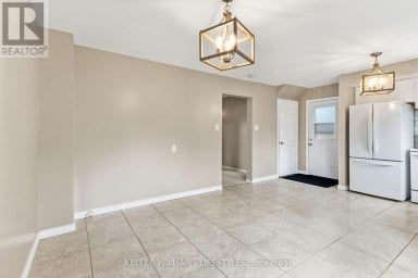 129 CULVER CRESCENT London East (East H) Ontario photo 14