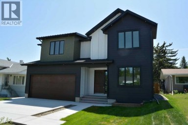 3511 34 Avenue SW Calgary Alberta photo 2