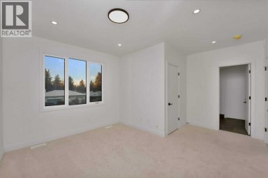 3511 34 Avenue SW Calgary Alberta photo 37