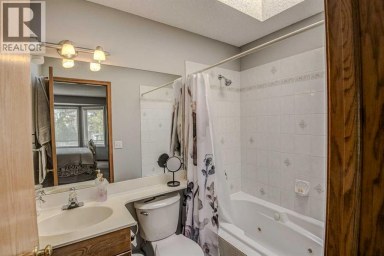 124 Del Ray Close NE Calgary Alberta photo 17