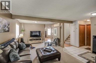 124 Del Ray Close NE Calgary Alberta photo 6