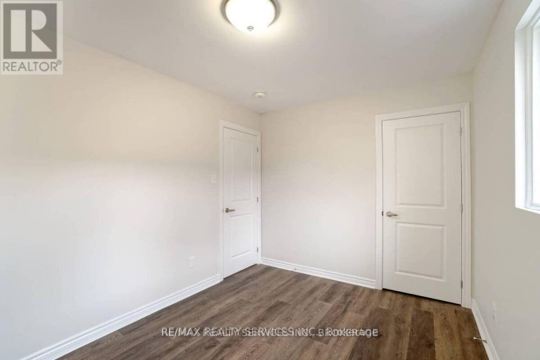 70 MONTJOY CRESCENT, Brampton (Central Park), Ontario, L6S3E7