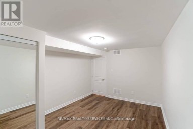 70 MONTJOY CRESCENT Brampton (Central Park) Ontario photo 23