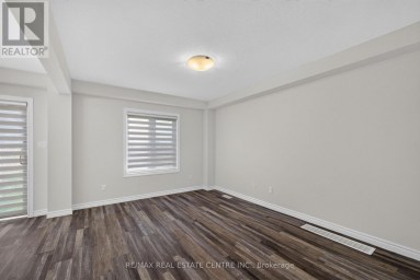 296 BRADSHAW DRIVE Stratford Ontario photo 12