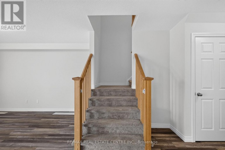 296 BRADSHAW DRIVE, Stratford, Ontario, N5A0K2