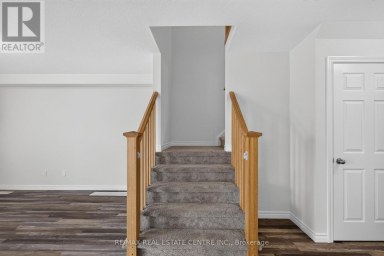 296 BRADSHAW DRIVE Stratford Ontario photo 9