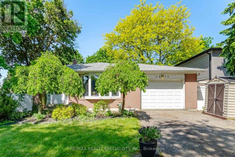 3673 FIELDGATE DRIVE, Mississauga (Applewood), Ontario, L4X2J8
