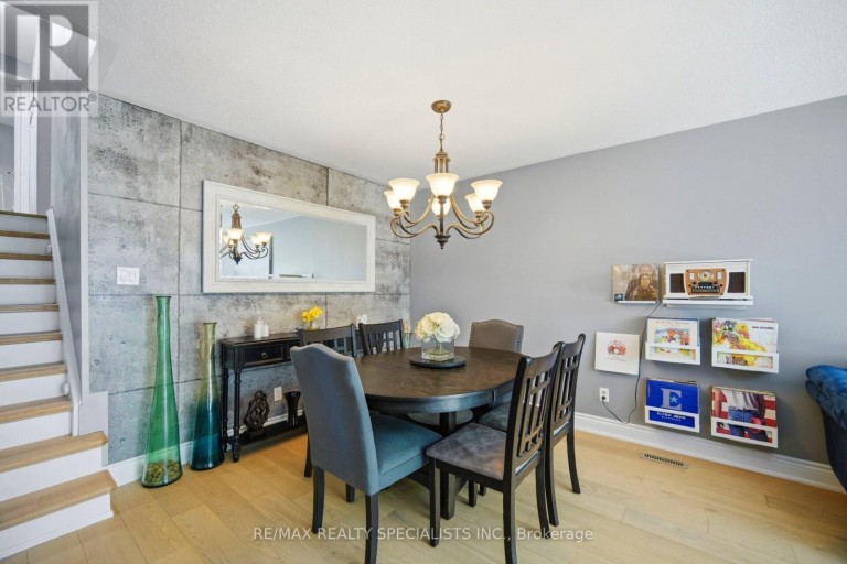3673 FIELDGATE DRIVE, Mississauga (Applewood), Ontario, L4X2J8
