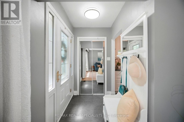 3673 FIELDGATE DRIVE, Mississauga (Applewood), Ontario, L4X2J8