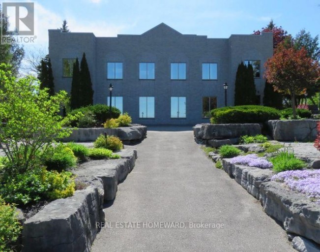 8 ISLAND BAY DRIVE, Kawartha Lakes (Bobcaygeon), Ontario, K0M1A0