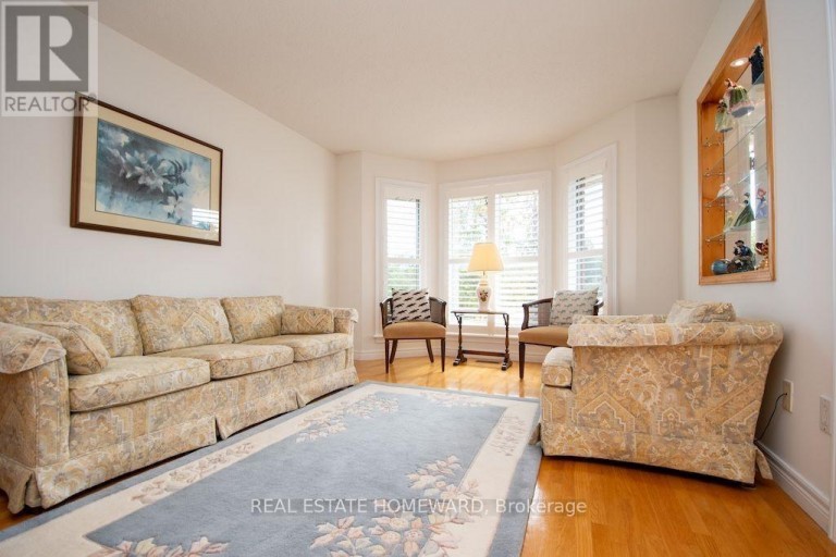 8 ISLAND BAY DRIVE, Kawartha Lakes (Bobcaygeon), Ontario, K0M1A0