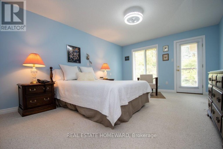 8 ISLAND BAY DRIVE, Kawartha Lakes (Bobcaygeon), Ontario, K0M1A0