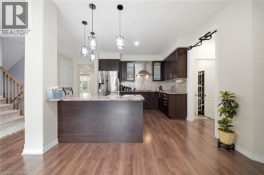 57 CHEEVERS Road Brantford Ontario photo 12