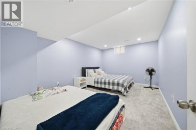 57 CHEEVERS Road Brantford Ontario photo 36