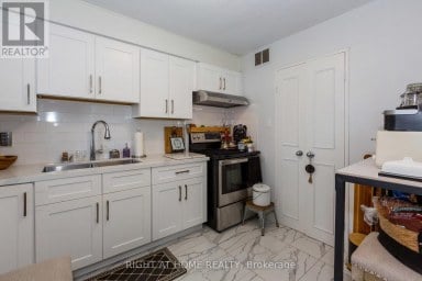 706 - 1881 JANE STREET Toronto (Rustic) Ontario photo 18