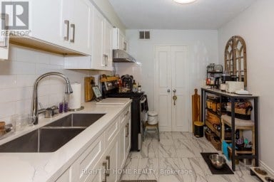 706 - 1881 JANE STREET Toronto (Rustic) Ontario photo 19