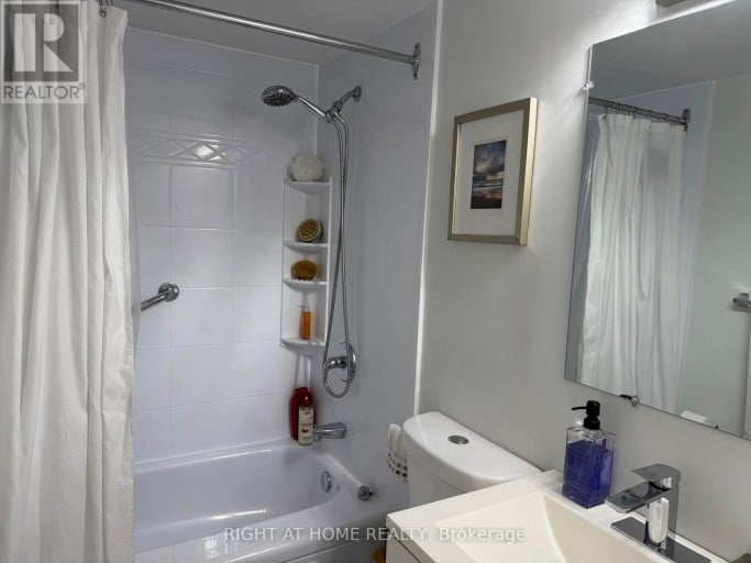706 - 1881 JANE STREET, Toronto (Rustic), Ontario, M9N3S7