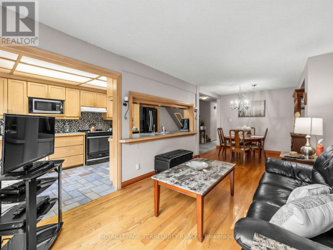 19 - 1330 TROWBRIDGE DRIVE, Oshawa (Centennial), Ontario, L1G7L1
