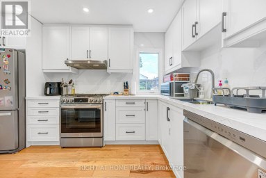 121 HEARST CIRCLE Toronto (Brookhaven-Amesbury) Ontario photo 16