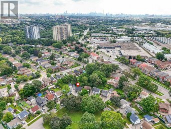 121 HEARST CIRCLE Toronto (Brookhaven-Amesbury) Ontario photo 46