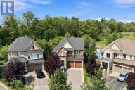 218 ARCTIC ACTRESS COURT, Oshawa (Windfields), Ontario