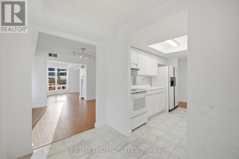 1203 - 33 UNIVERSITY AVENUE, Toronto (Waterfront Communities), Ontario, M5J2S7