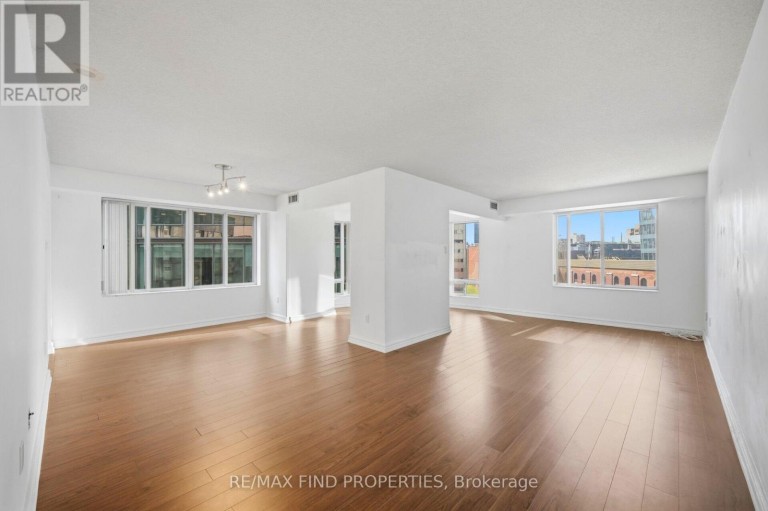 1203 - 33 UNIVERSITY AVENUE, Toronto (Waterfront Communities), Ontario, M5J2S7