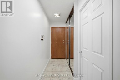 1203 - 33 UNIVERSITY AVENUE Toronto (Waterfront Communities) Ontario photo 6