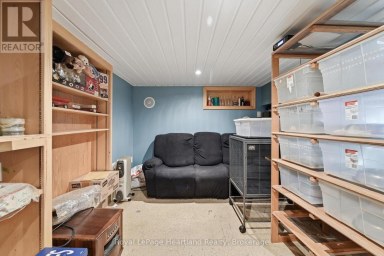109 GODERICH STREET Central Huron (Hullett) Ontario photo 35