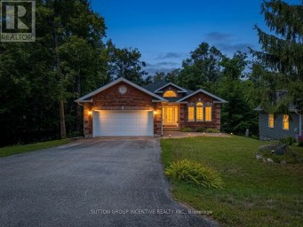 8 ALPINE WAY Oro-Medonte (Horseshoe Valley) Ontario photo 2