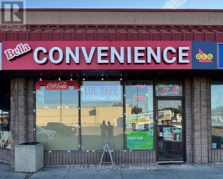 17 - 1111 DAVIS DRIVE Newmarket (Central Newmarket) Ontario photo 1