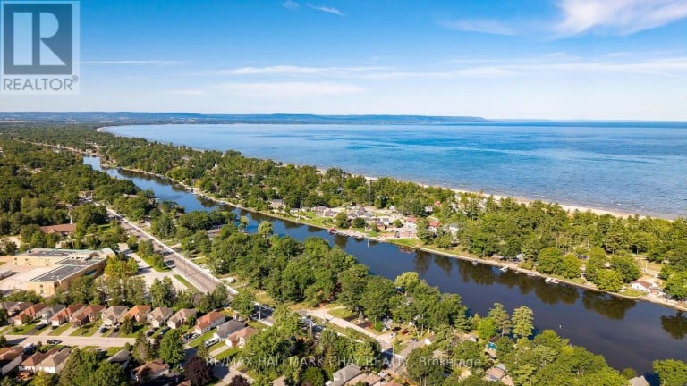 5 GOLDSMITH PLACE, Wasaga Beach, Ontario, L9Z1E4