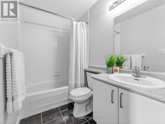 406 - 2301 PARKHAVEN BOULEVARD Oakville (RO River Oaks) Ontario photo 23