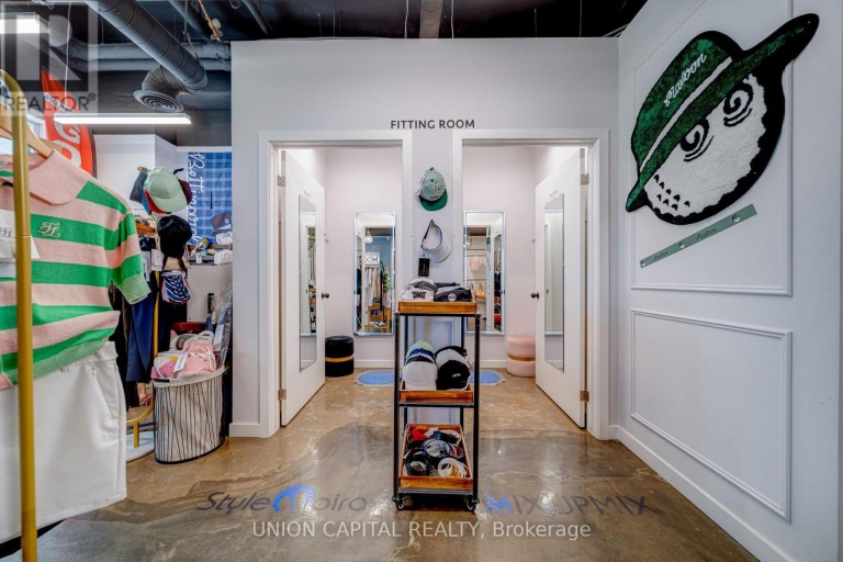 F - 60 SOUTH TOWN CENTRE BOULEVARD, Markham (Unionville), Ontario, L6G0C5