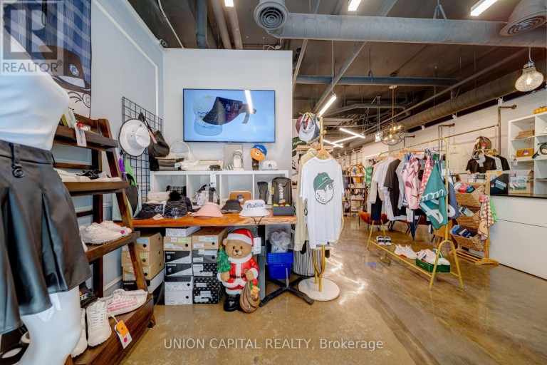 F - 60 SOUTH TOWN CENTRE BOULEVARD, Markham (Unionville), Ontario, L6G0C5