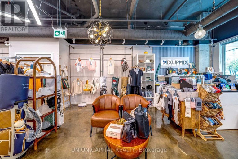 F - 60 SOUTH TOWN CENTRE BOULEVARD, Markham (Unionville), Ontario, L6G0C5