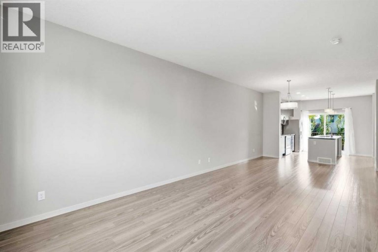 209 Copperpond Row SE, Calgary, Alberta, T2Z1H2
