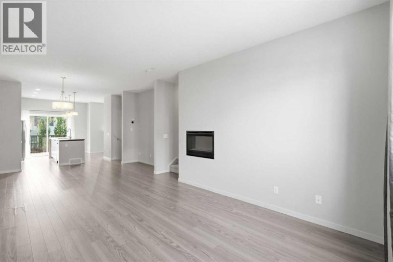 209 Copperpond Row SE, Calgary, Alberta, T2Z1H2
