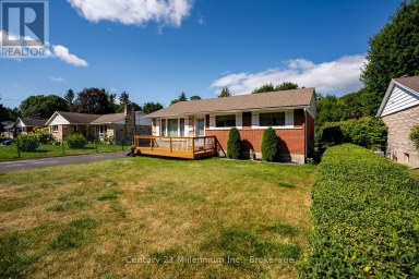 148 7TH AVENUE E Owen Sound Ontario photo 1