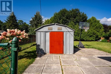 148 7TH AVENUE E Owen Sound Ontario photo 34