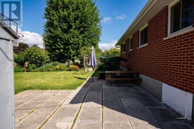 148 7TH AVENUE E Owen Sound Ontario photo 35